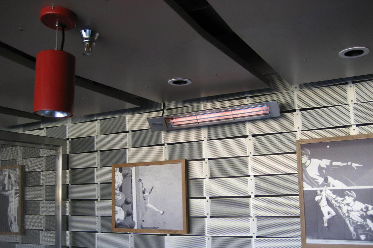 Infratech SL-Series Slimline Single Element 3000Watt Outdoor Electric Heater 208V SL3028BL