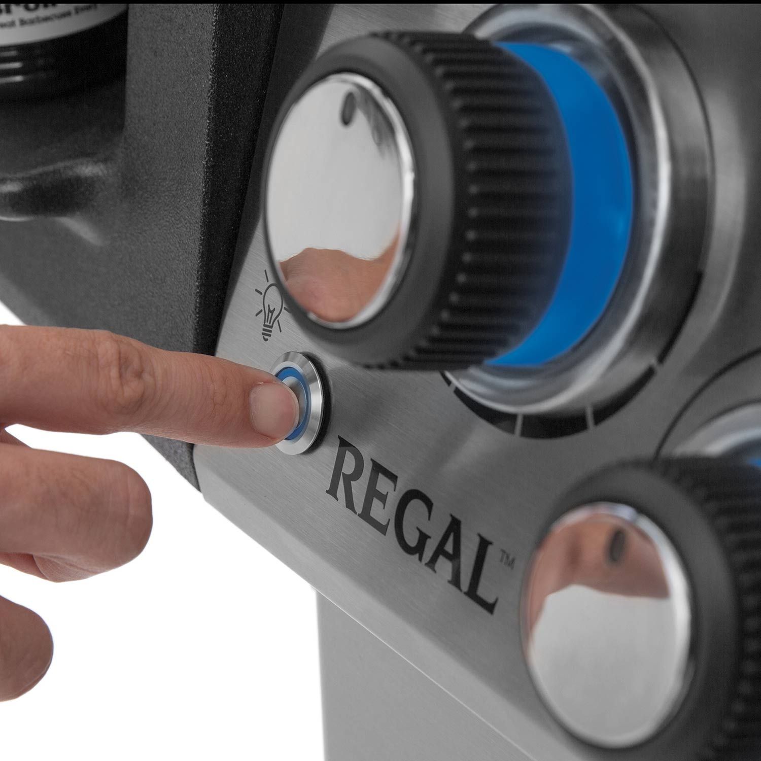Broil King Regal S420 Pro Freestanding Grill - BK956314