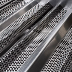 Blaze LTE 32-Inch 4-Burner Built-In Gas Grill with 316L Stainless Steel for Coastal Use – BLZ-4LTE2MG